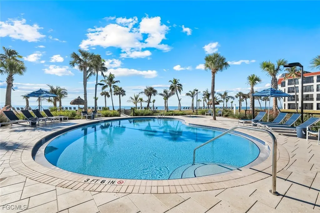 2445 W Gulf Drive Sanibel FL 33957
