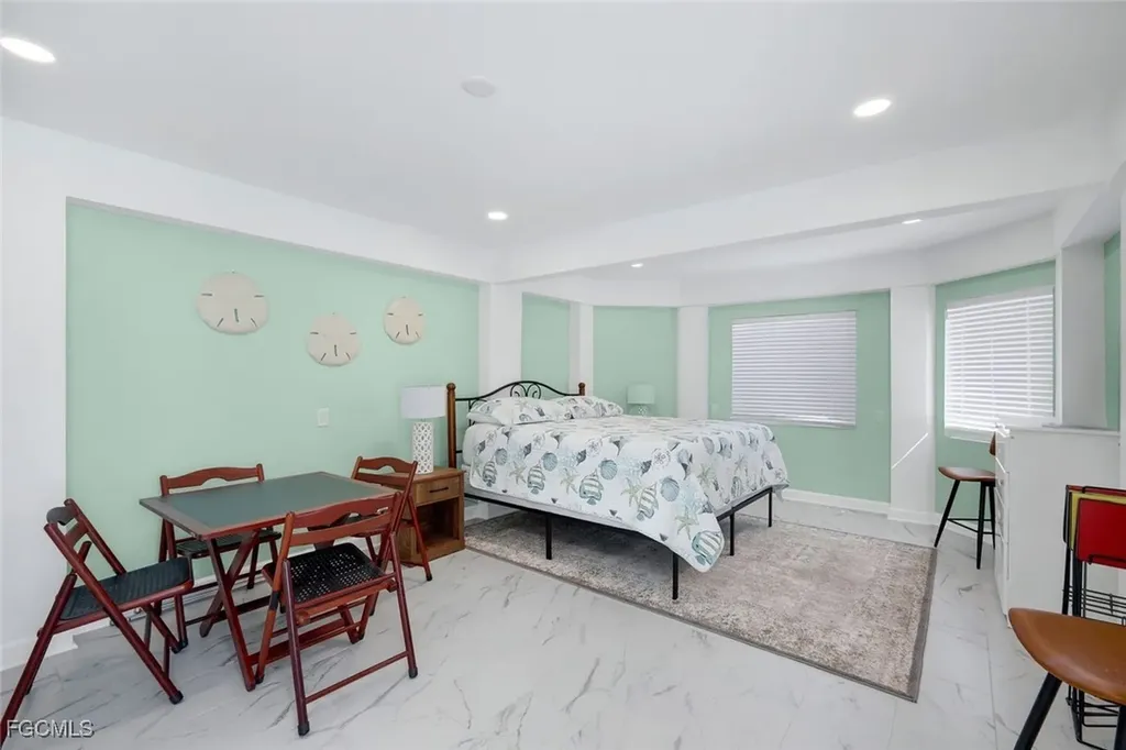 1111 Schooner Place Sanibel FL 33957