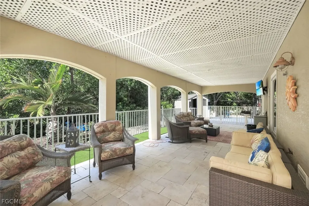 1111 Schooner Place Sanibel FL 33957