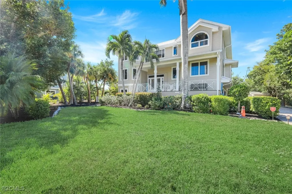 1111 Schooner Place Sanibel FL 33957