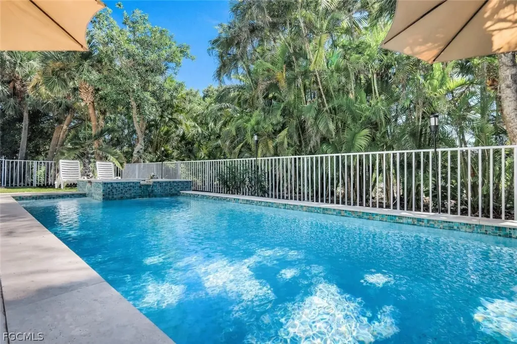 1111 Schooner Place Sanibel FL 33957