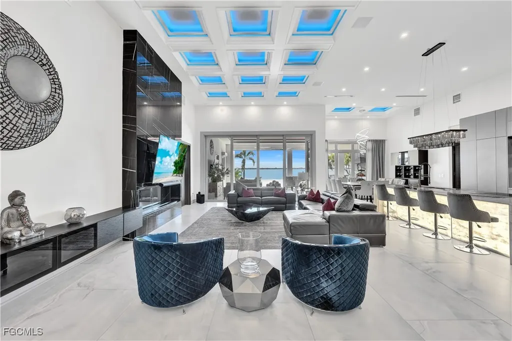 3715 SE 21st Place Cape Coral FL 33904