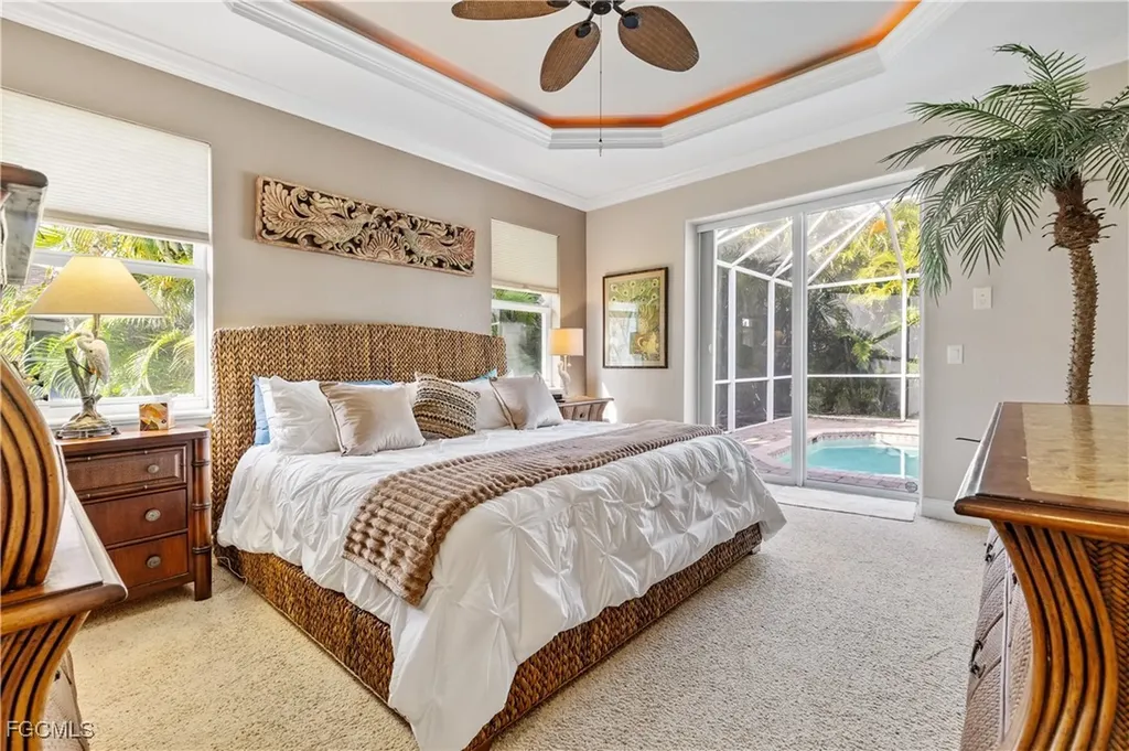 909 SW 22nd Terrace Cape Coral FL 33991