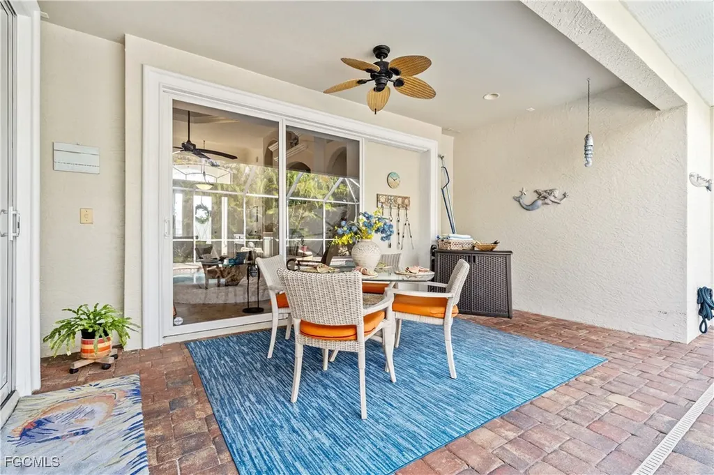 909 SW 22nd Terrace Cape Coral FL 33991