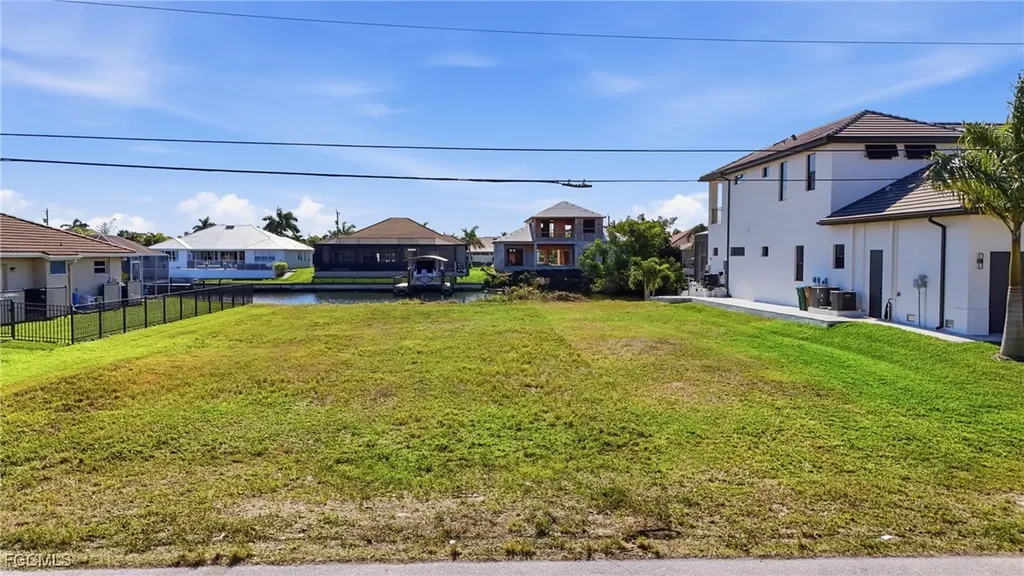 1912 SW 48th Lane Cape Coral FL 33914