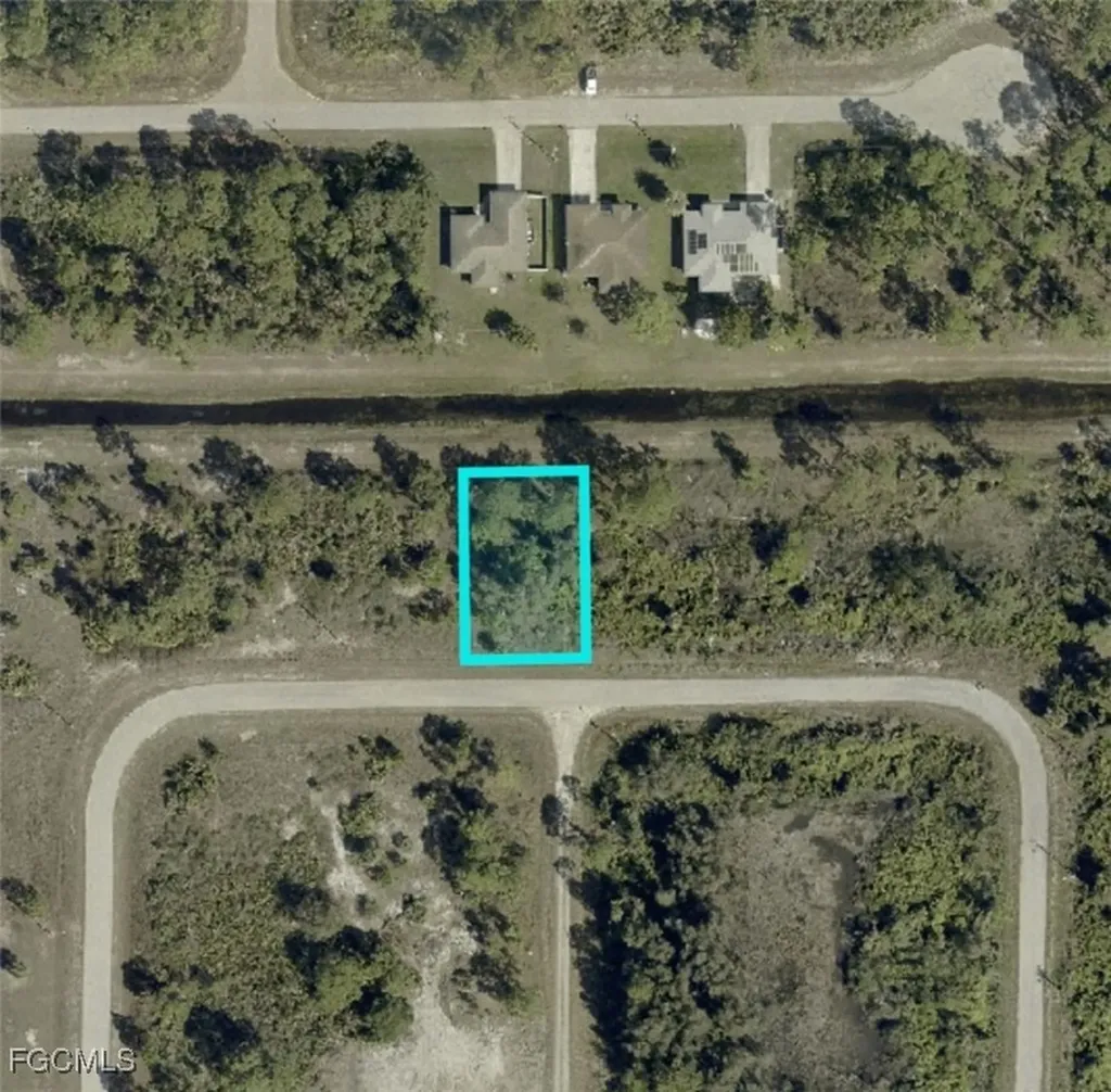1053 Dearborn Street Lehigh Acres FL 33974