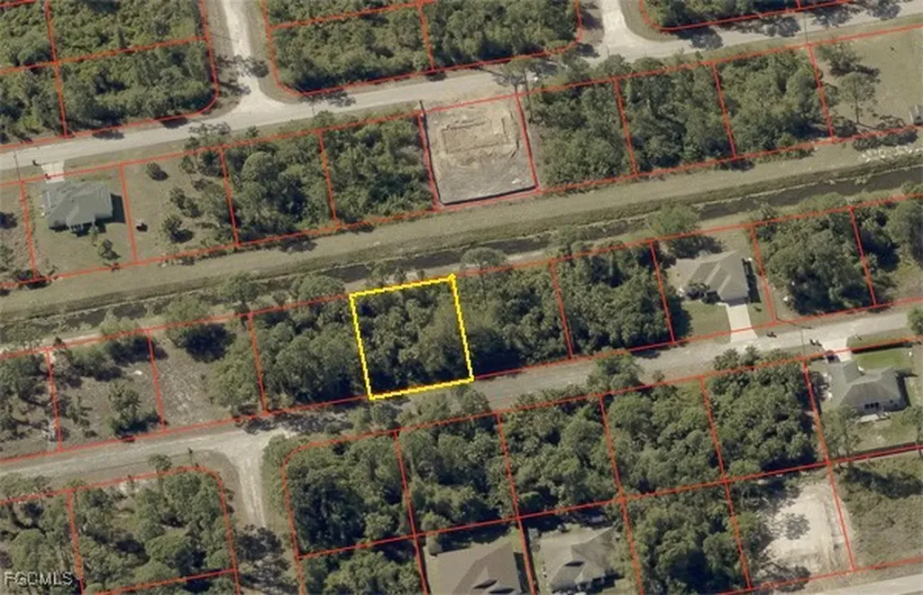 1228 Howell Street E Lehigh Acres FL 33974