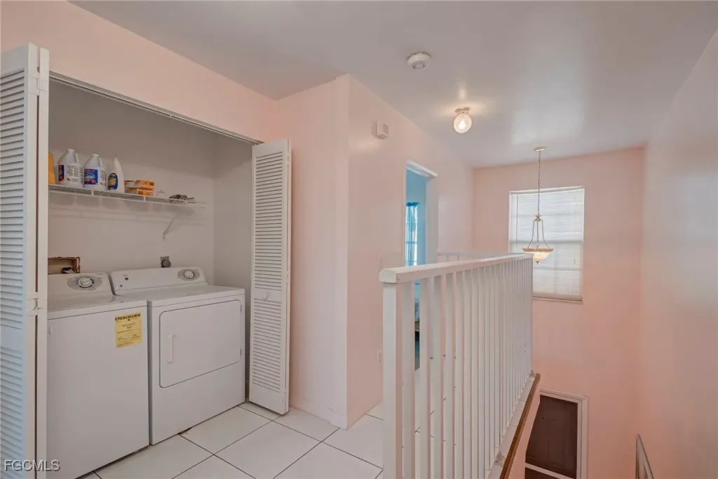 1005 SW 48th Terrace Cape Coral FL 33914