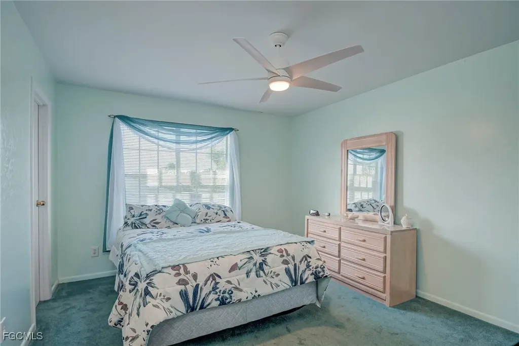 1005 SW 48th Terrace Cape Coral FL 33914