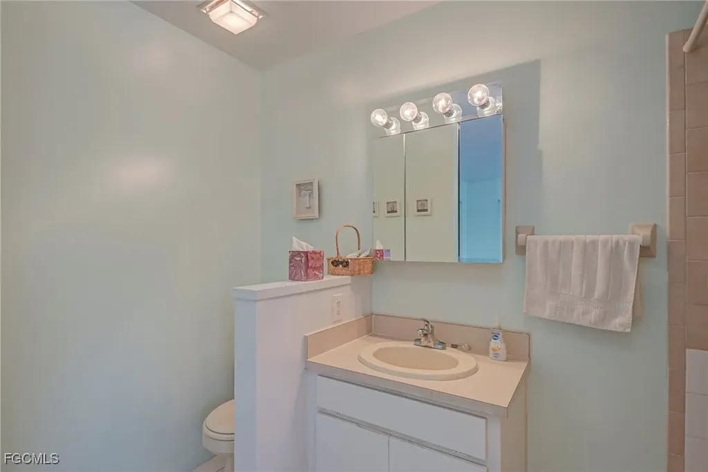 1005 SW 48th Terrace Cape Coral FL 33914