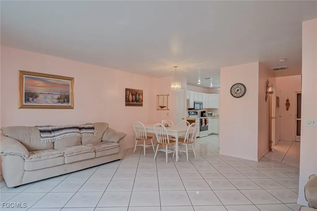 1005 SW 48th Terrace Cape Coral FL 33914