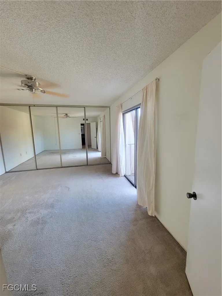5243 Cedarbend Drive Fort Myers FL 33919