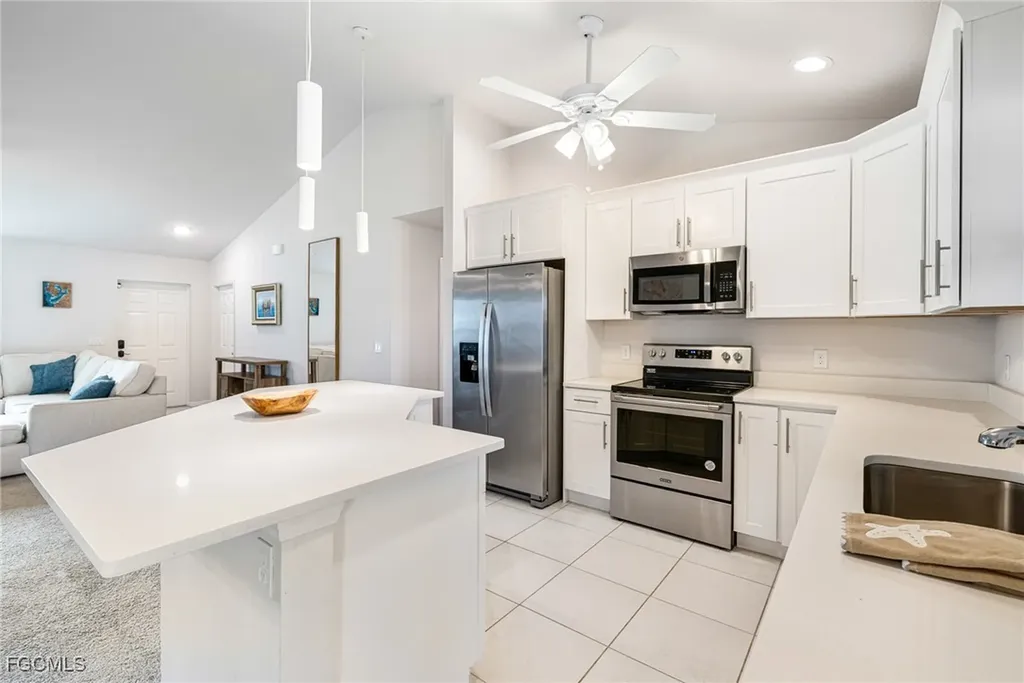 1301 SE 23rd Terrace Cape Coral FL 33990