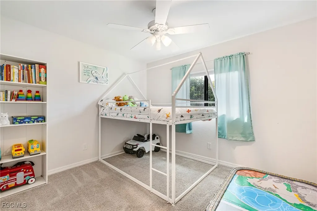 1301 SE 23rd Terrace Cape Coral FL 33990