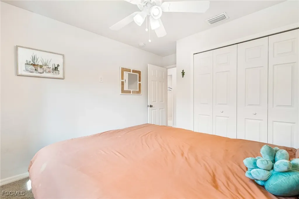 1301 SE 23rd Terrace Cape Coral FL 33990