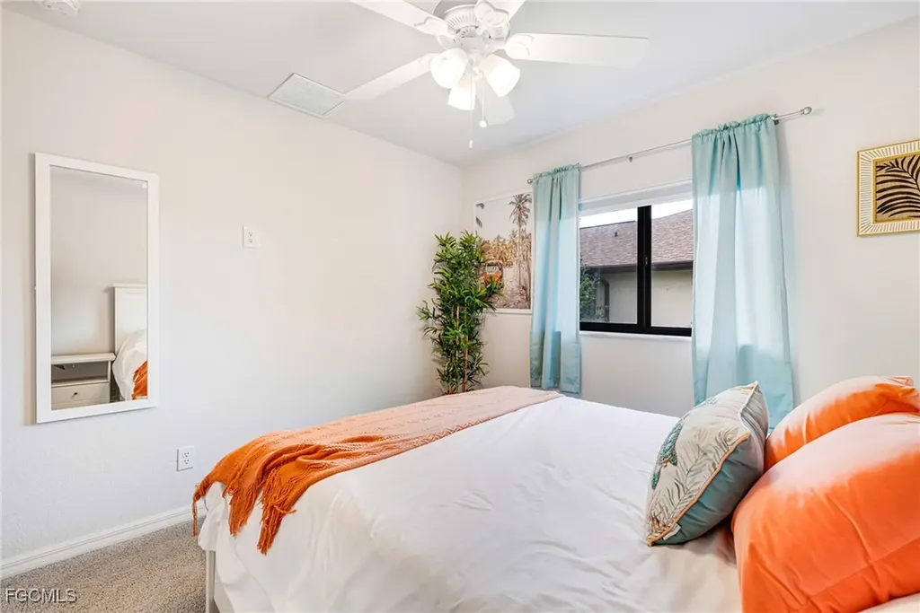 1301 SE 23rd Terrace Cape Coral FL 33990