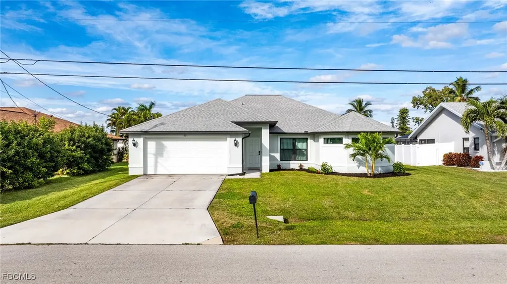 1301 SE 23rd Terrace Cape Coral FL 33990