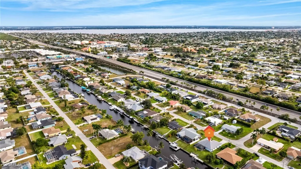 1301 SE 23rd Terrace Cape Coral FL 33990