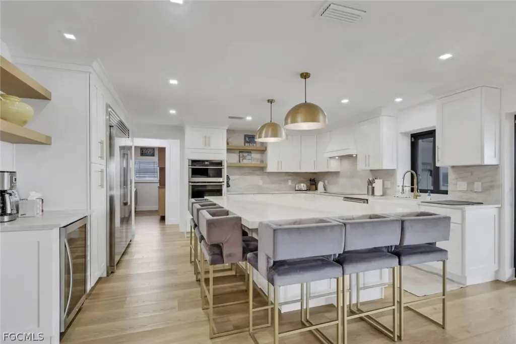 5241 SW 2nd Place Cape Coral FL 33914
