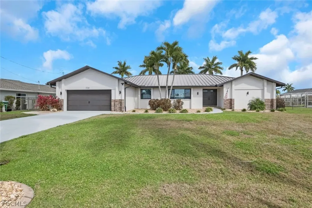 5241 SW 2nd Place Cape Coral FL 33914