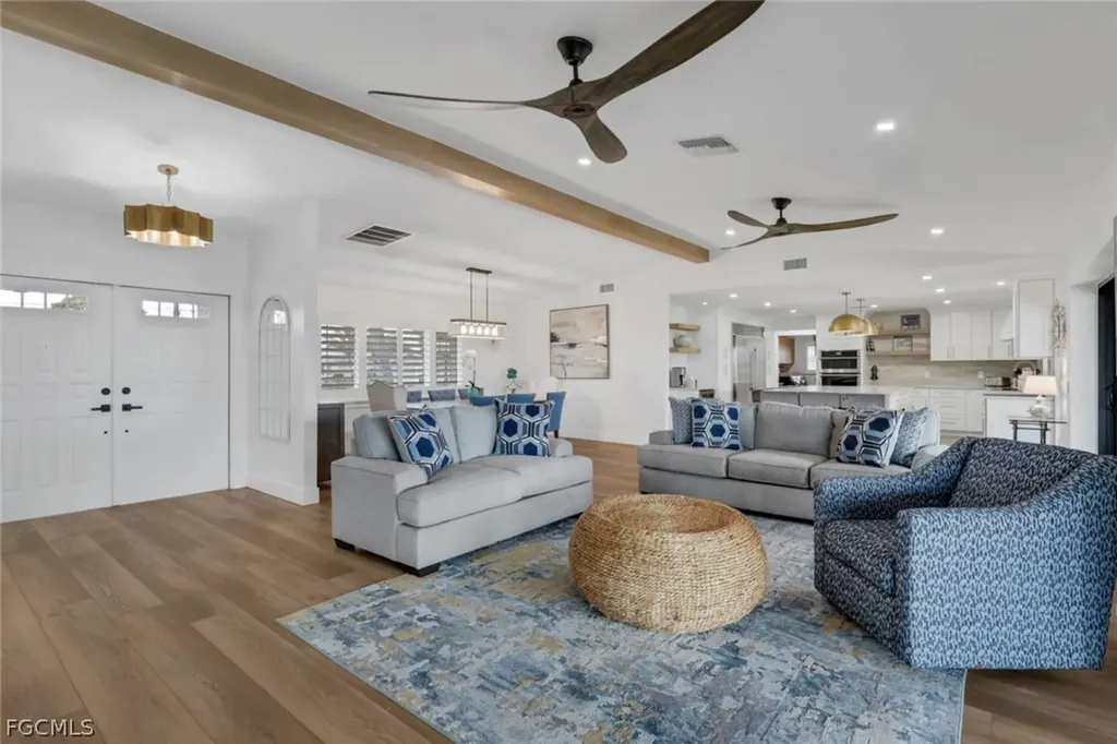 5241 SW 2nd Place Cape Coral FL 33914