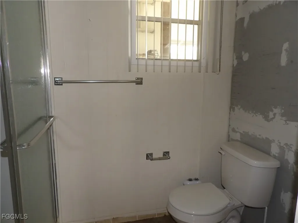 250 Shrub Lane N North Fort Myers FL 33917