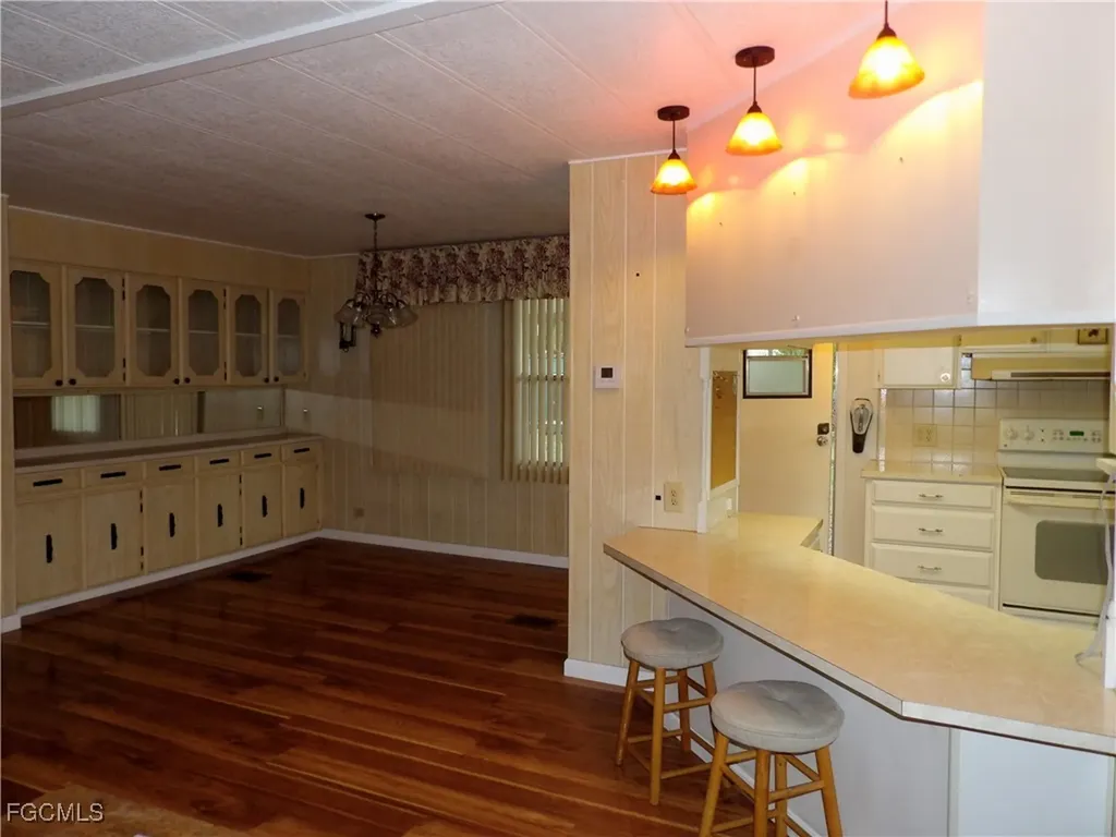 250 Shrub Lane N North Fort Myers FL 33917