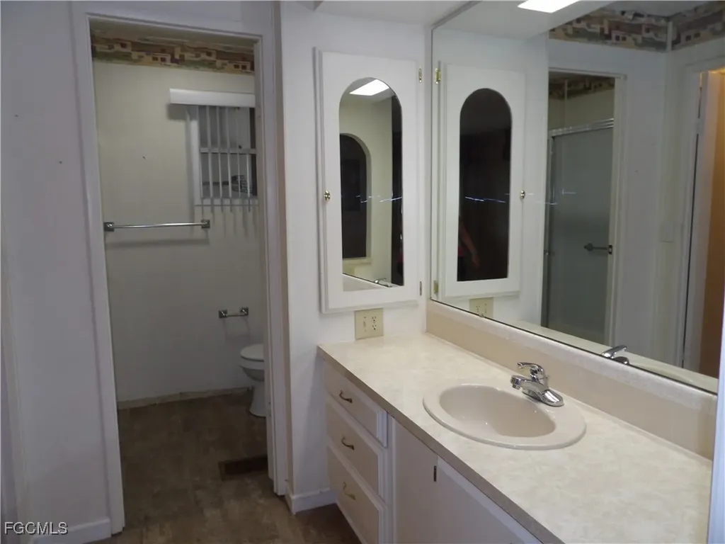 250 Shrub Lane N North Fort Myers FL 33917