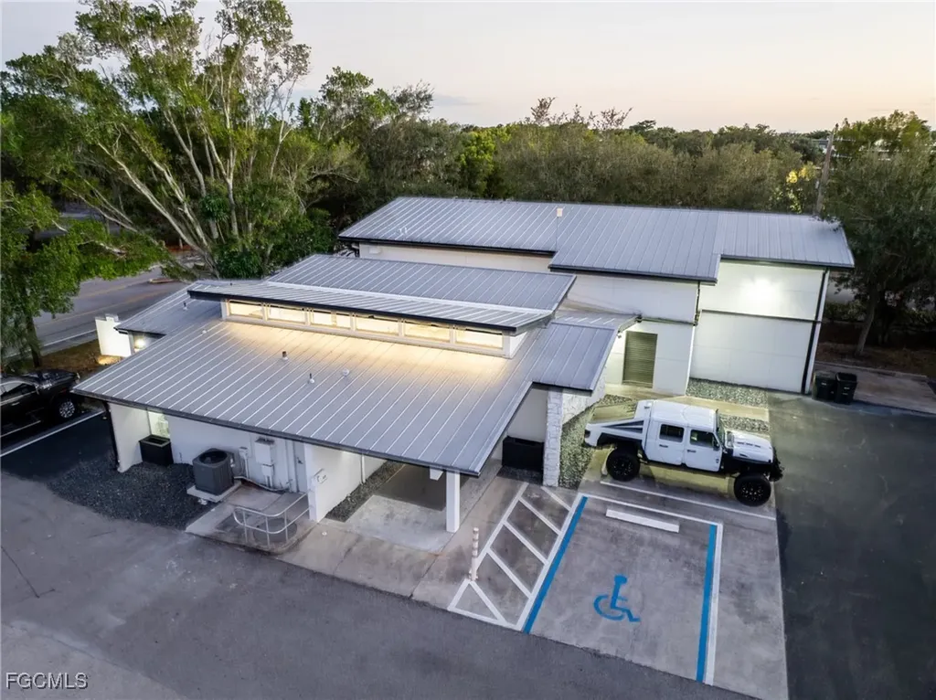 3616 Broadway Pass Fort Myers FL 33901