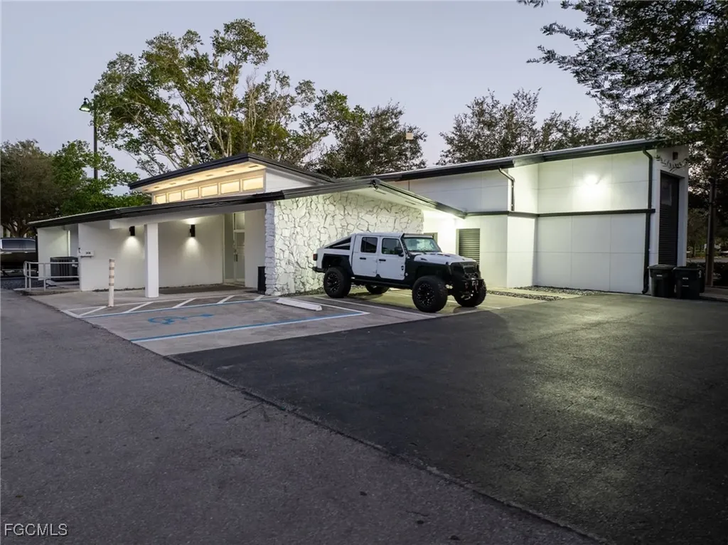 3616 Broadway Pass Fort Myers FL 33901
