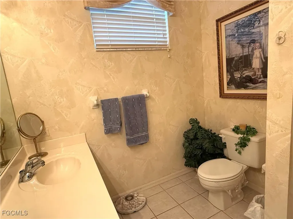 11081 Lakeland Circle Fort Myers FL 33913