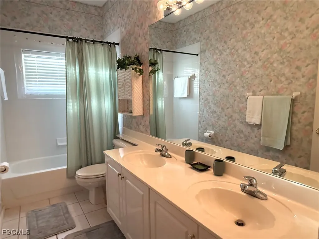 11081 Lakeland Circle Fort Myers FL 33913