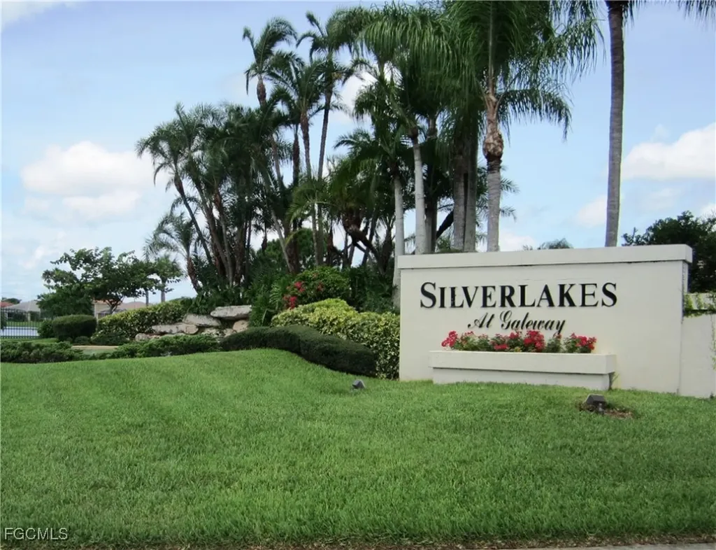 11081 Lakeland Circle Fort Myers FL 33913