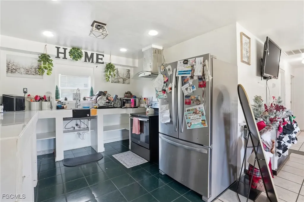829 N Bridge Street Labelle FL 33935