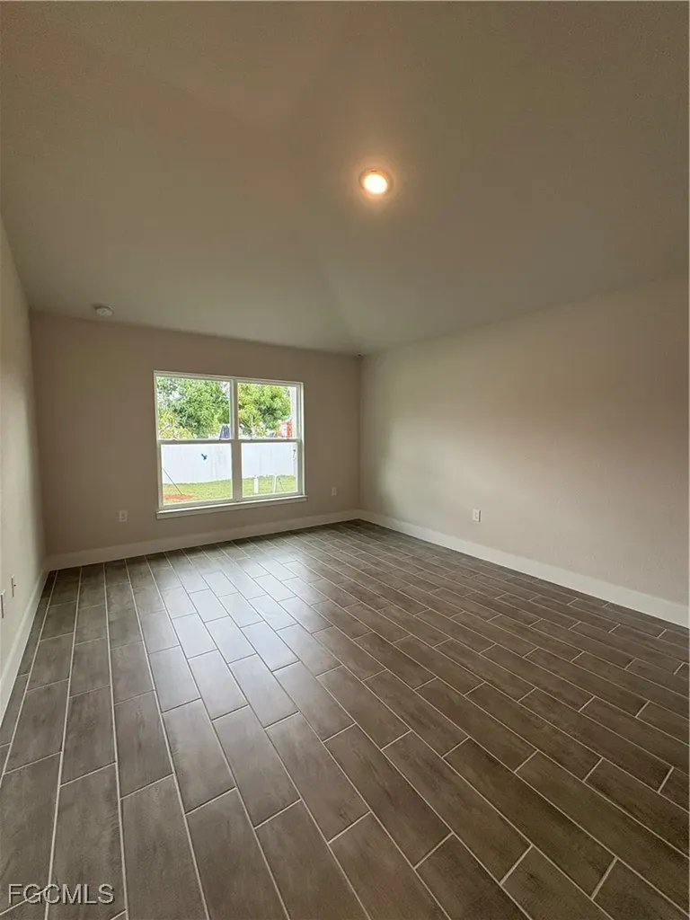 2605 NE 1st Place Cape Coral FL 33909