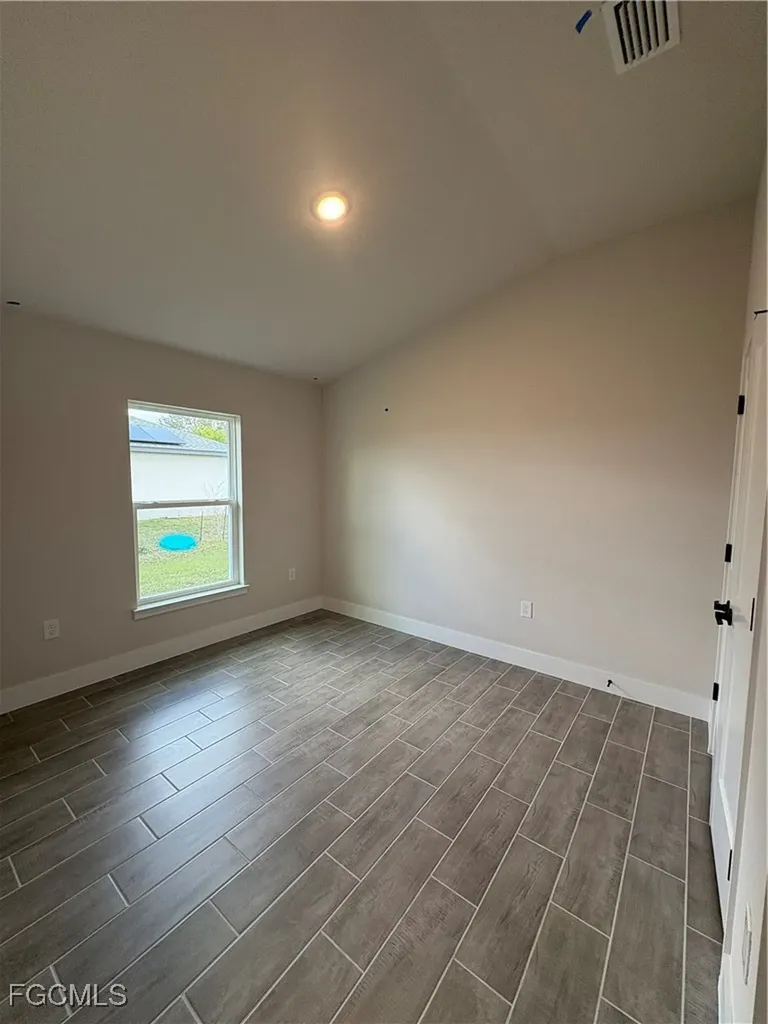 2605 NE 1st Place Cape Coral FL 33909