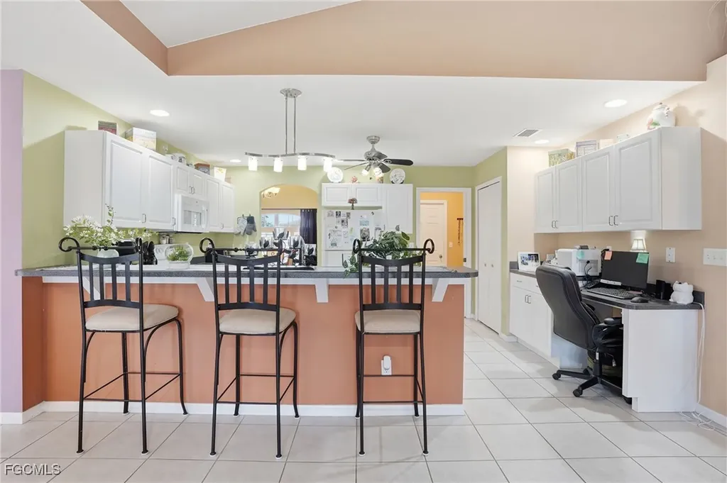 3412 SW 1st Avenue Cape Coral FL 33914