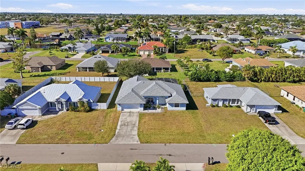 3412 SW 1st Avenue Cape Coral FL 33914