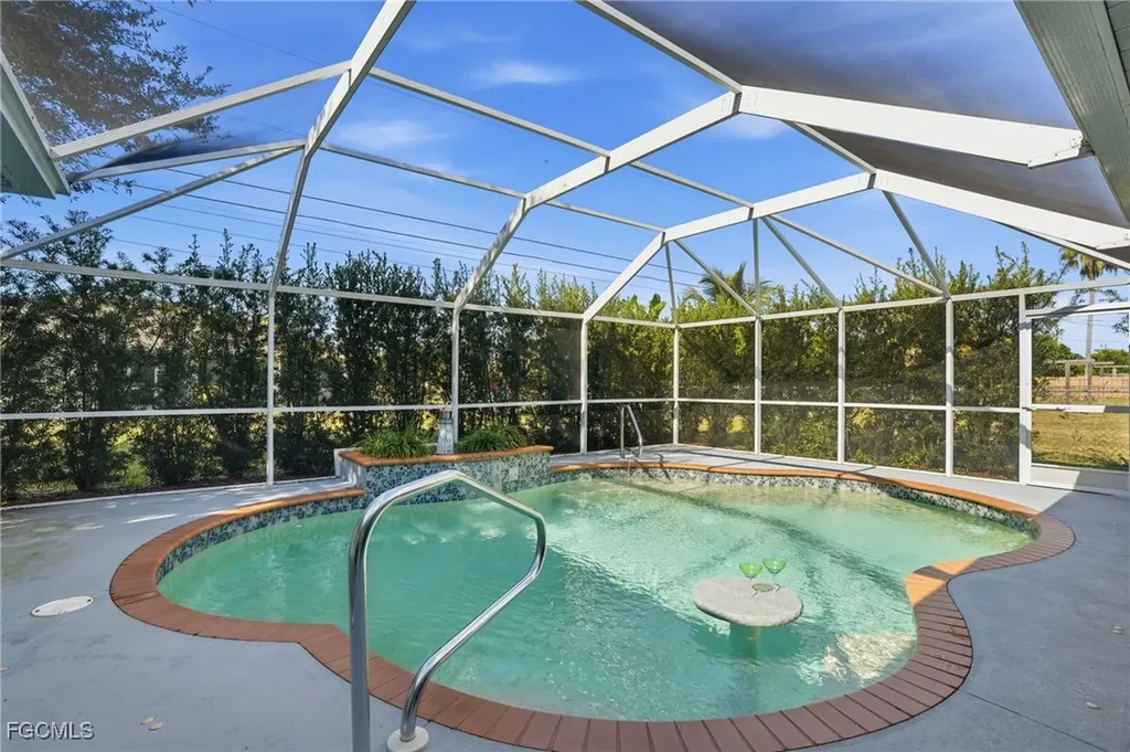 3412 SW 1st Avenue Cape Coral FL 33914