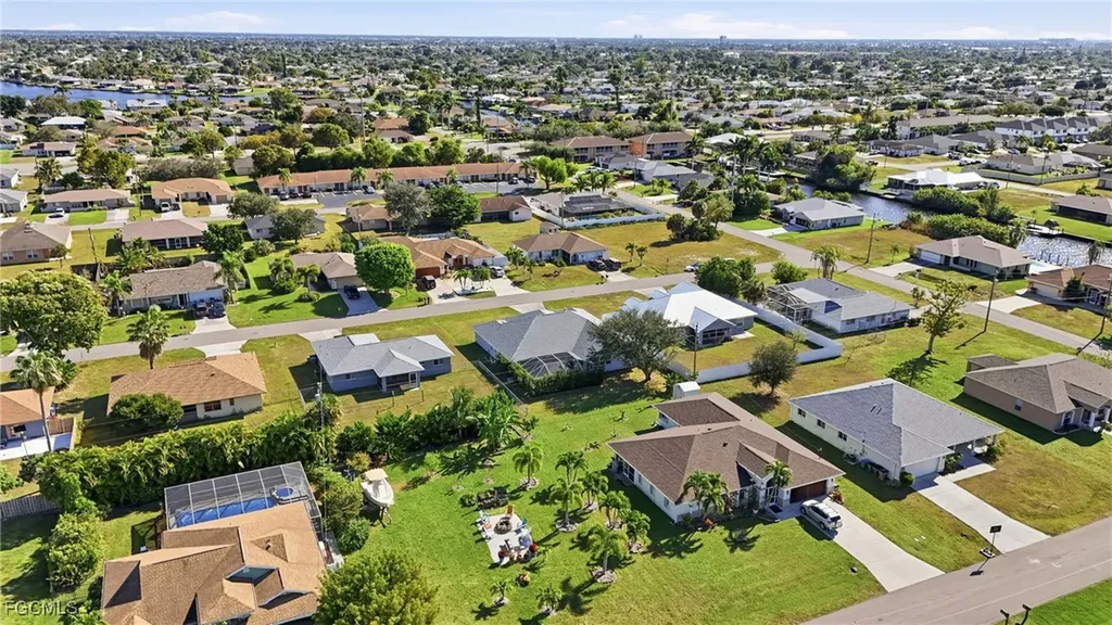 3412 SW 1st Avenue Cape Coral FL 33914