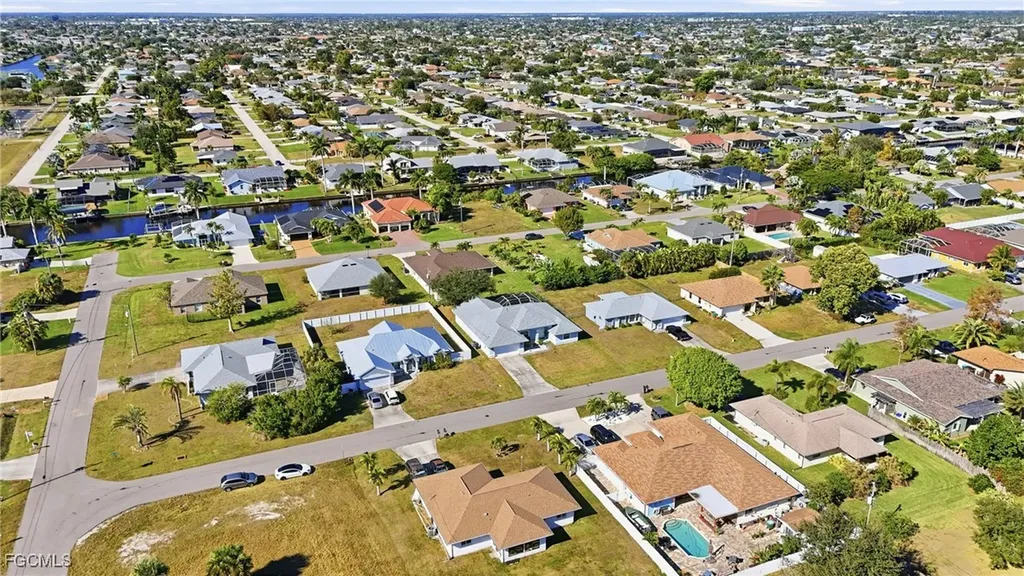 3412 SW 1st Avenue Cape Coral FL 33914