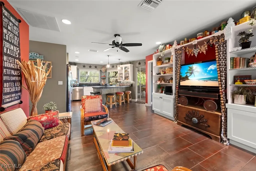 6076 Castaways Lane Sanibel FL 33957