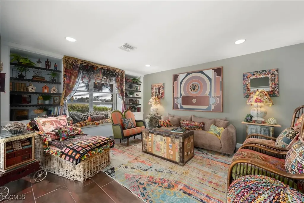 6076 Castaways Lane Sanibel FL 33957