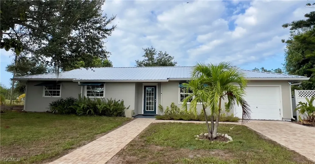 4501 Royal Palm Ranch Drive St. James City FL 33956
