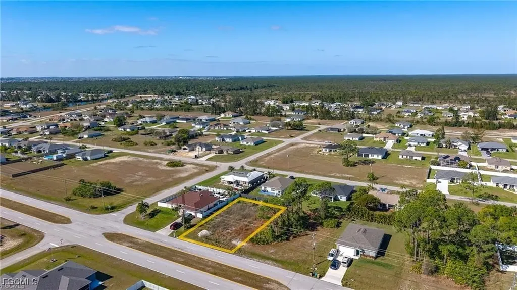 4004 W Gator Circle Cape Coral FL 33909