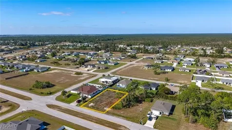 4004 W Gator Circle Cape Coral FL 33909