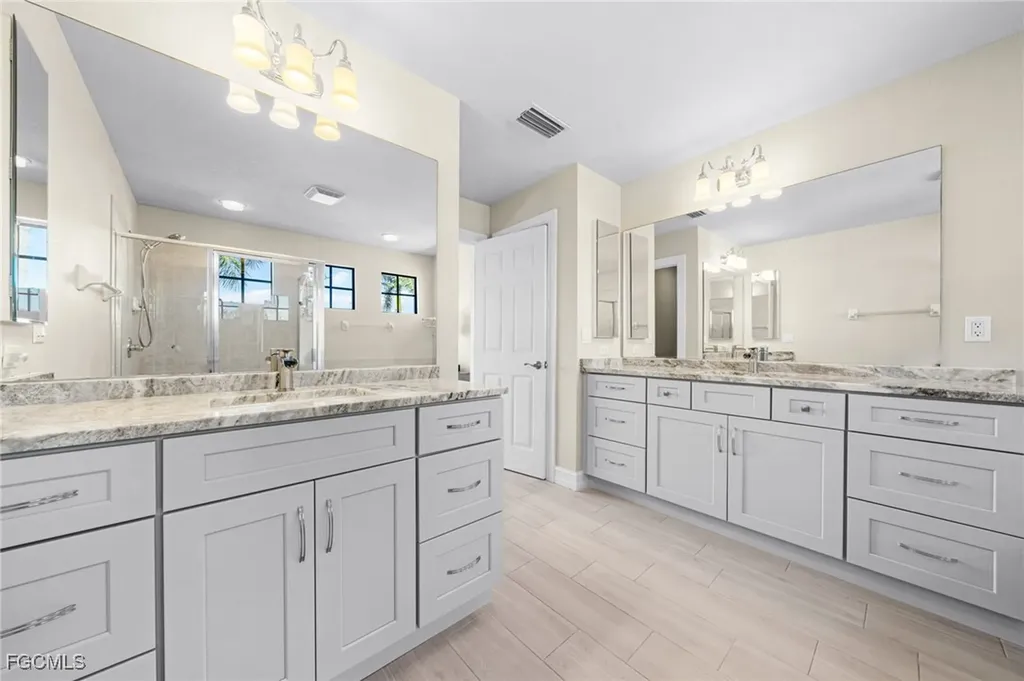 9182 River Otter Drive Fort Myers FL 33912