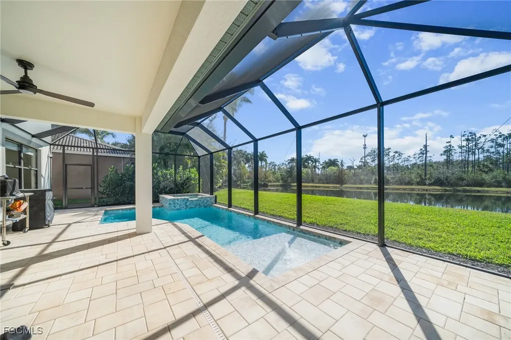 9182 River Otter Drive Fort Myers FL 33912