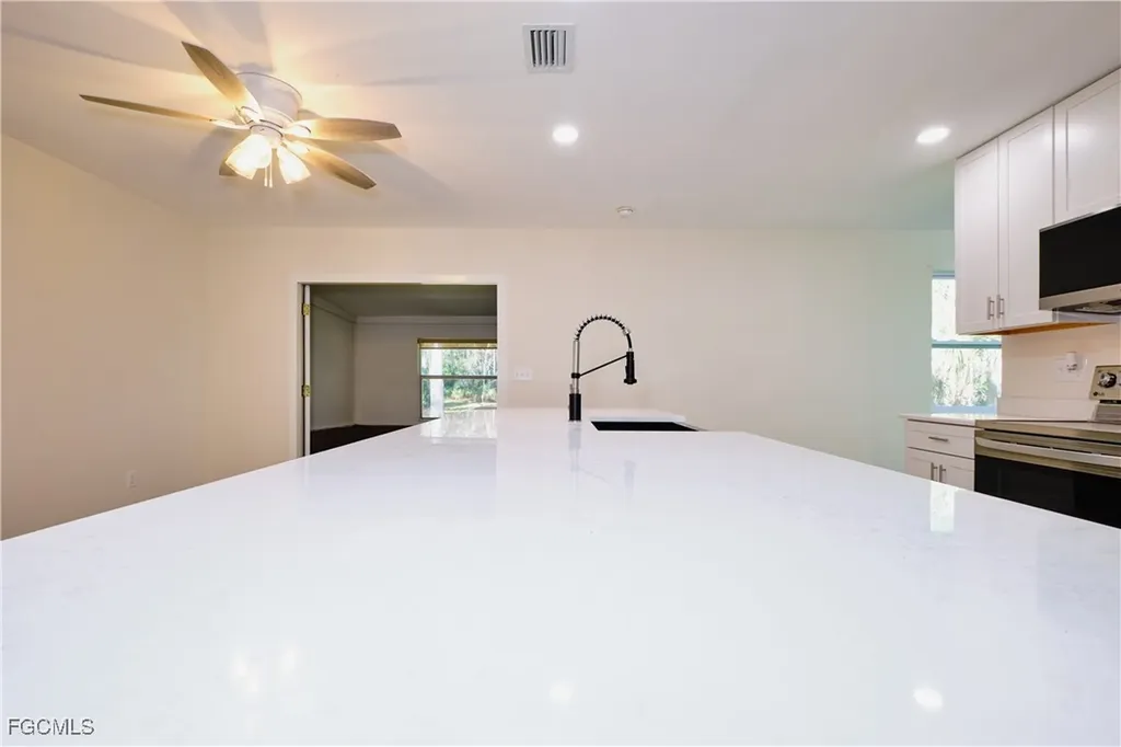 221 18th Avenue NW Naples FL 34120