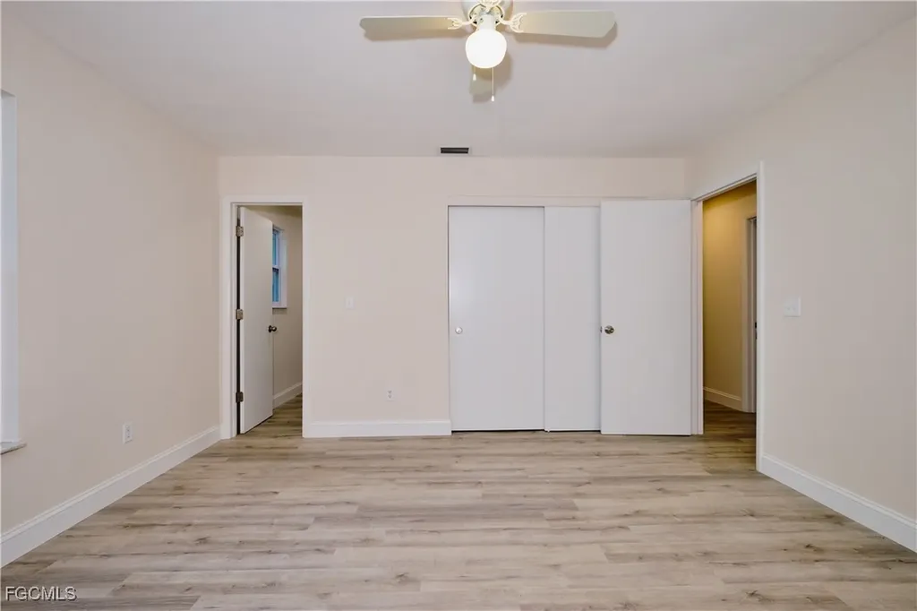 221 18th Avenue NW Naples FL 34120